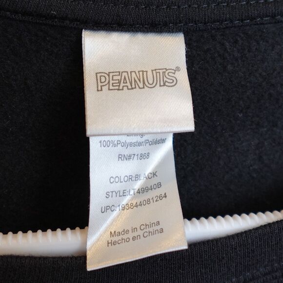 Peanuts Snoopy Christmas Graphic Sweatshirt Juniors Large 11/13 (lights up?) - Picture 10 of 13